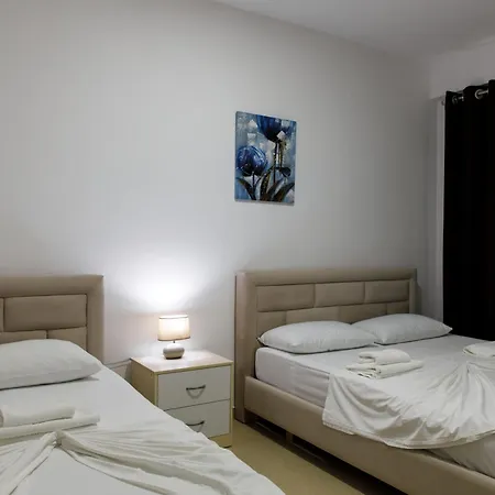 Grand Blue 3* Sarandë