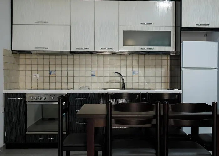 Grand Blue Ξενοδοχείο με διαμερίσματα 3*