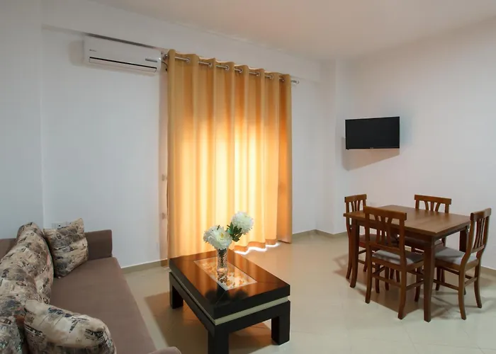 Ξενοδοχείο με διαμερίσματα Grand Blue