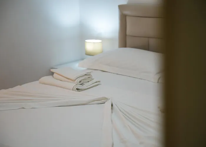 Grand Blue 公寓式酒店 3*