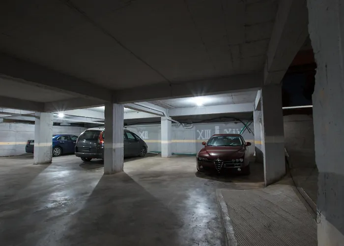 Grand Blue Σαράντα